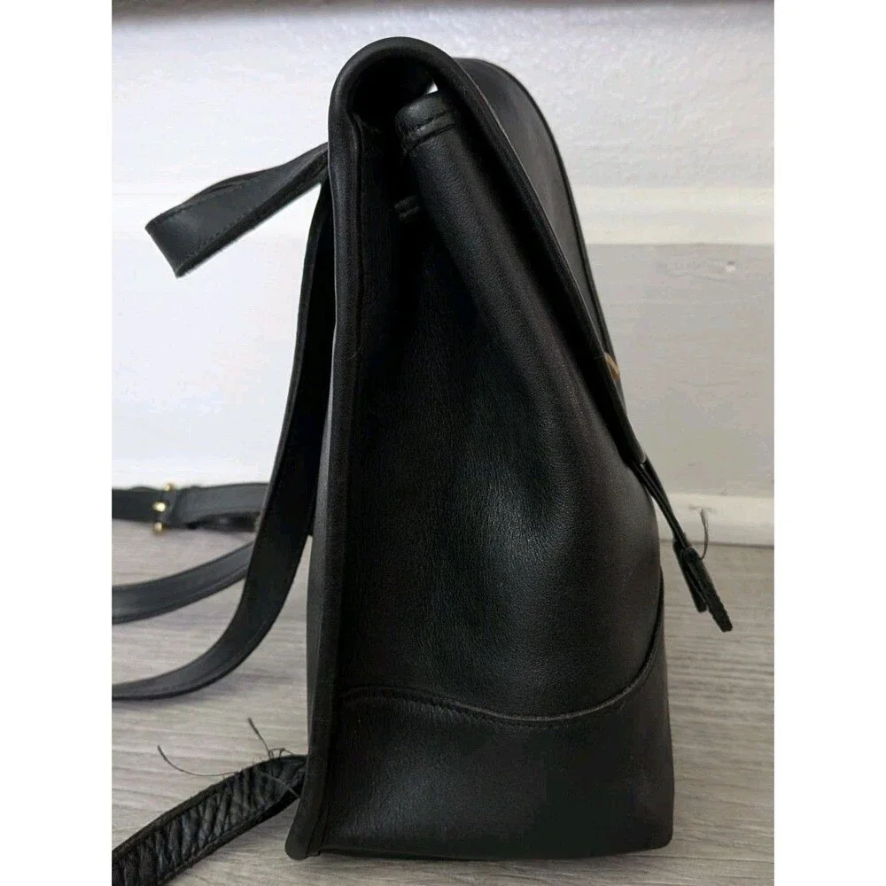 Vintage Coach Legacy Backpack 9960 Black Leather Adjustable Straps Charm READ